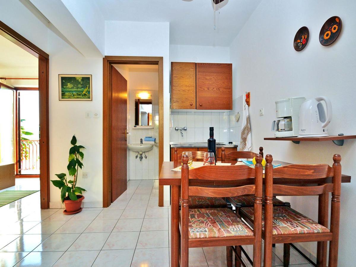 Apartment Bruna 653 Rabac Bagian luar foto